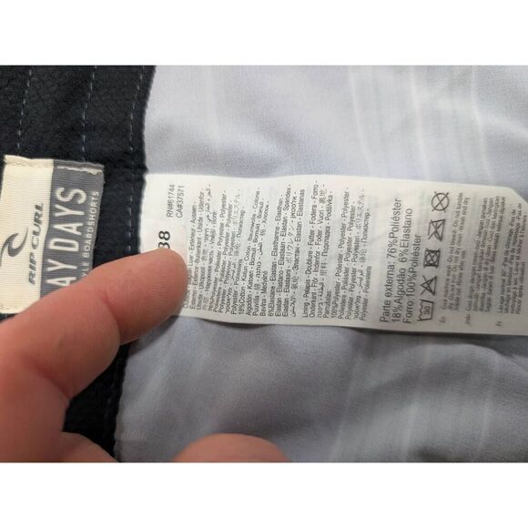 RIP CURL Lay Days Pacific Rinse Stripe 17'' Volley Shorts Men's 38 - Picture 3 of 6